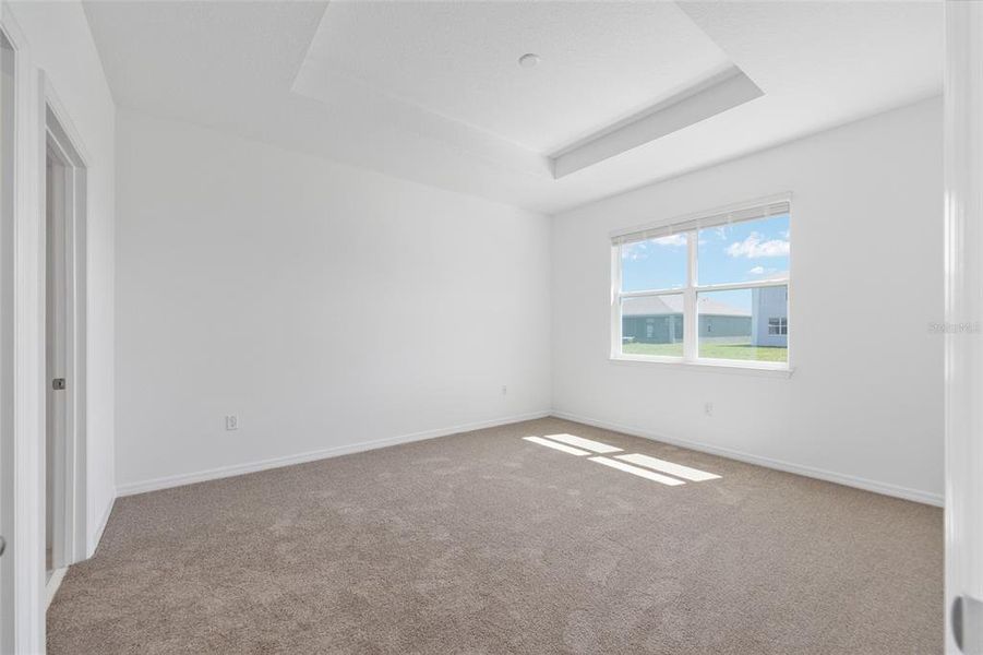 Spacious, unfurnished interior of a new home in Calesa Township, Ocala (Image 28).