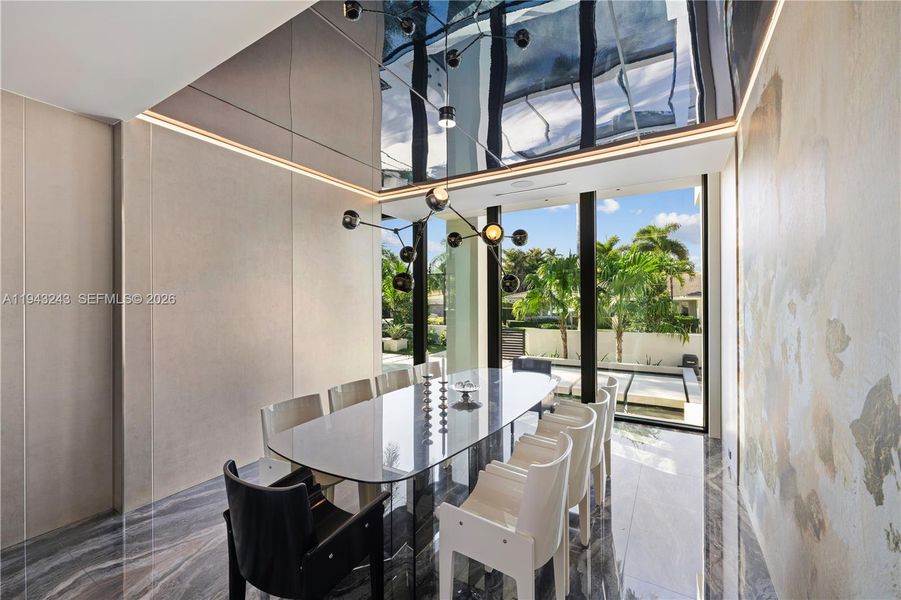 Image 47 of a home in .