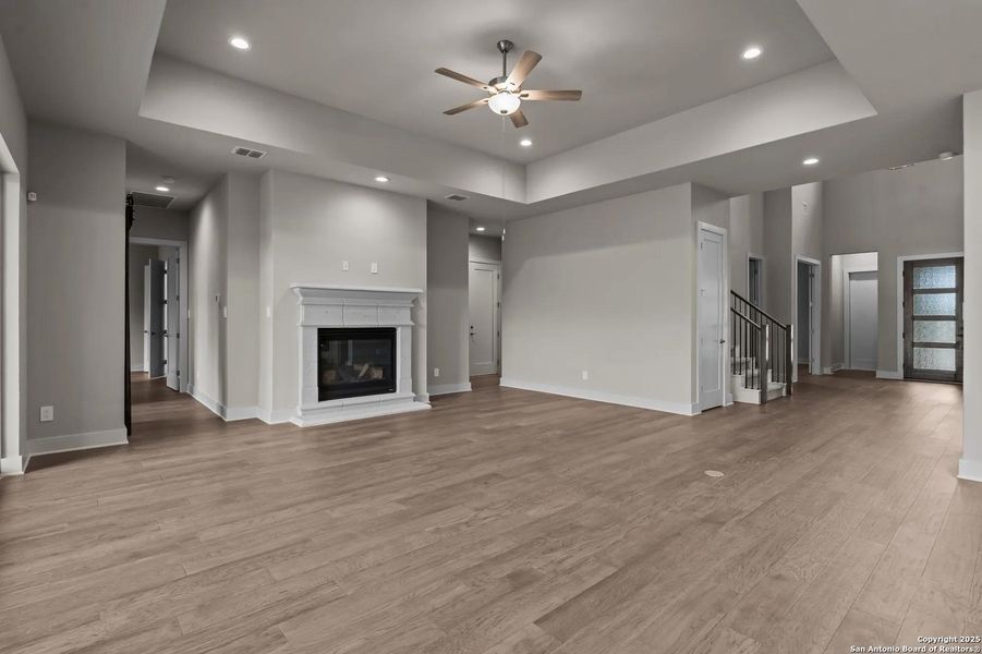 Spacious, unfurnished interior of a new home in Esperanza - 80' & 90', Boerne (Image 27). Spacious, unfurnished interior of a new home in Esperanza - 80' & 90', Boerne (Image 27).