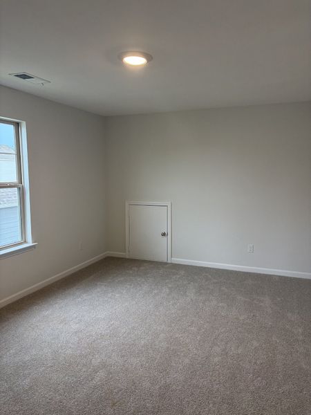 Spacious, unfurnished interior of a new home in Cumberland Estates, Fairview (Image 9). Spacious, unfurnished interior of a new home in Cumberland Estates, Fairview (Image 9).