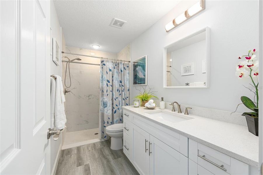 Furnished interior view inside a new home in , Ocala (Image 13).