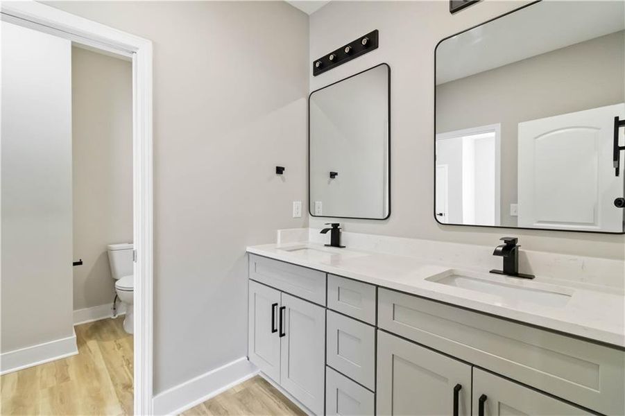 Furnished interior view inside a new home in , Atlanta (Image 19).