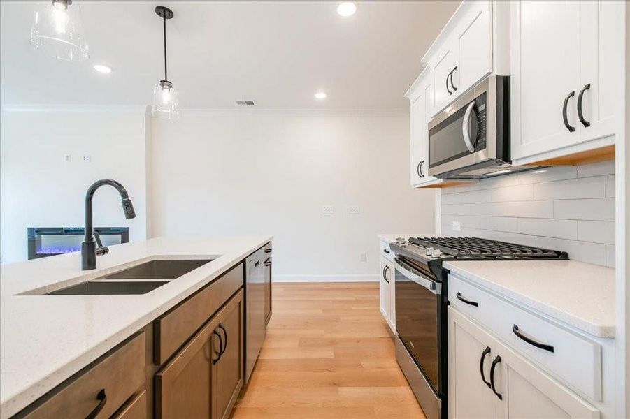 Furnished interior view inside a new home in Cherokee Township, Acworth (Image 11).