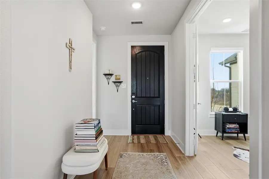 Furnished interior view inside a new home in Somerset Park, Rockwall (Image 9).