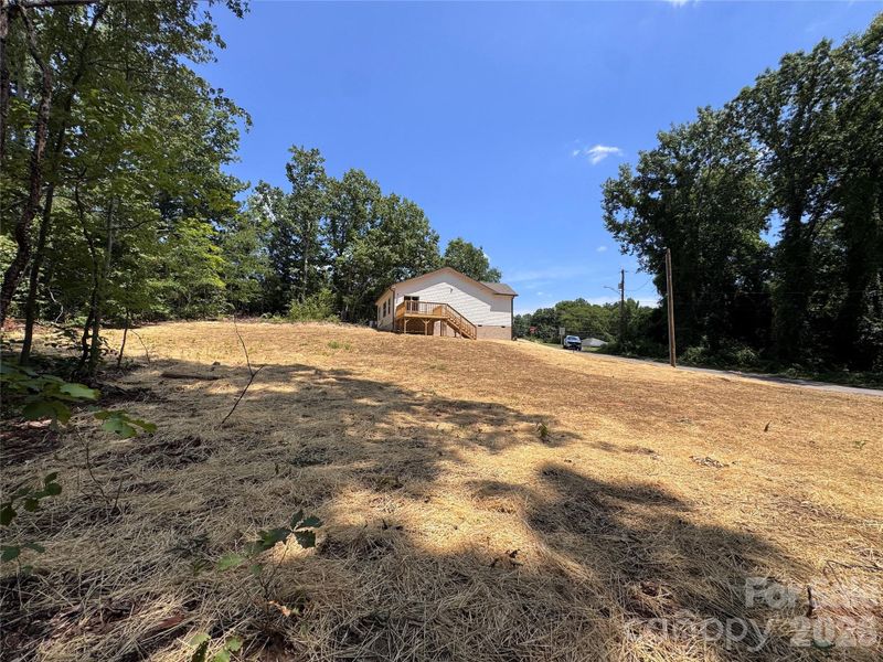 Site preparation for new homesites in , Gastonia (Image 16).