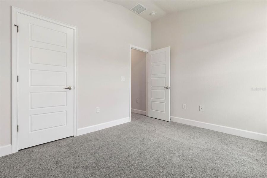 Spacious, unfurnished interior of a new home in , Palm Coast (Image 15).