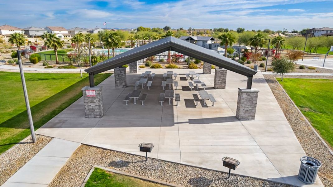Community amenities in Stonehaven, Glendale (Image 38). Community amenities in Stonehaven, Glendale (Image 38).