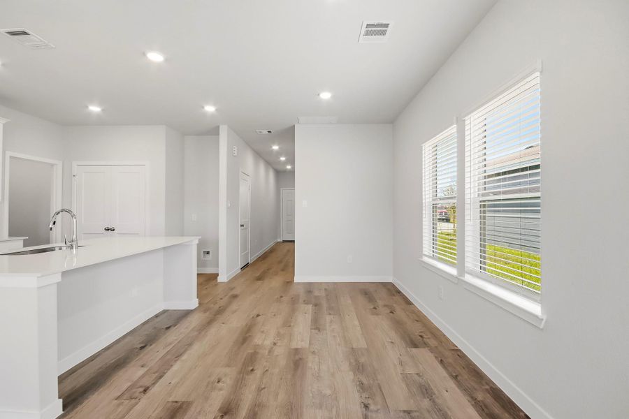 Spacious, unfurnished interior of a new home in The Villages at Westpointe, Dayton (Image 14). Spacious, unfurnished interior of a new home in The Villages at Westpointe, Dayton (Image 14).