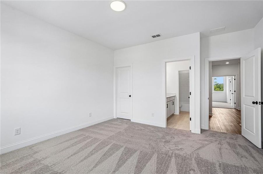 Spacious, unfurnished interior of a new home in Millcroft Townhomes, Buford (Image 51).