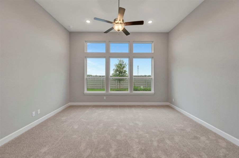 Spacious, unfurnished interior of a new home in Pomona - Reserve Collection, Manvel (Image 28). Spacious, unfurnished interior of a new home in Pomona - Reserve Collection, Manvel (Image 28).