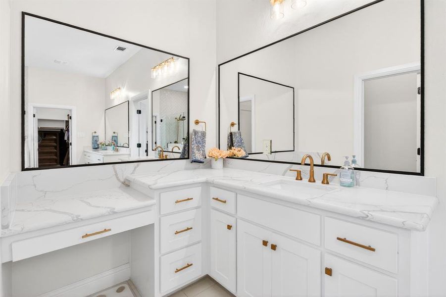 Full bath with vanity Full bath with vanity