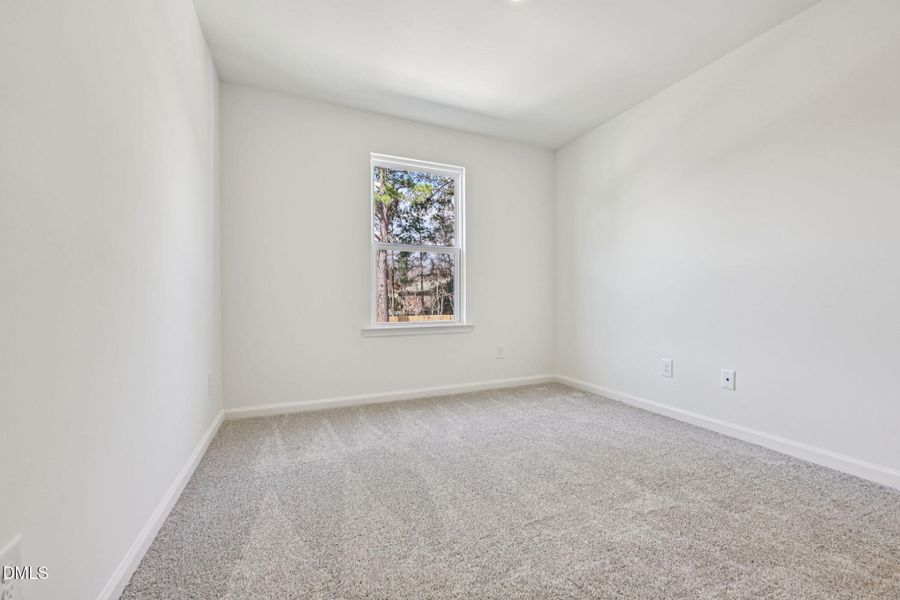 21-web-or-mls-212 Parker Lane-S0503-021