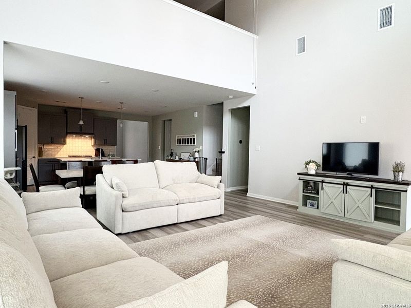 Furnished interior view inside a new home in Veramendi, New Braunfels (Image 40). Furnished interior view inside a new home in Veramendi, New Braunfels (Image 40).