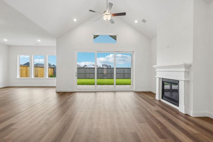Spacious, unfurnished interior of a new home in The Grand Prairie 60', Hockley (Image 19).