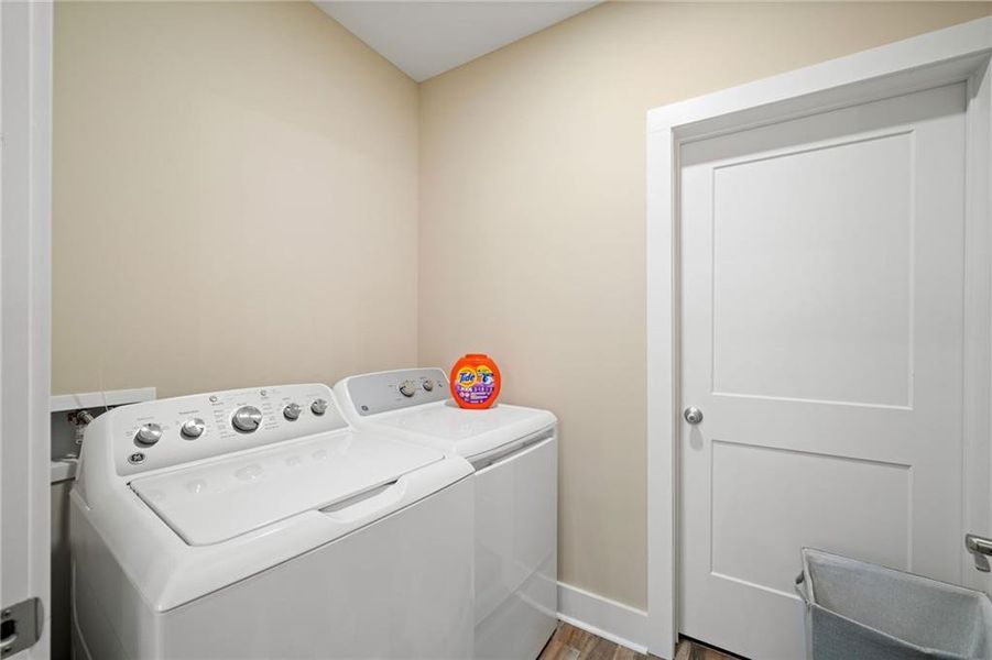 Furnished interior view inside a new home in , Waleska (Image 27).