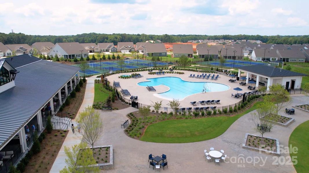 Image 35 of a home in Cresswind Wesley Chapel.