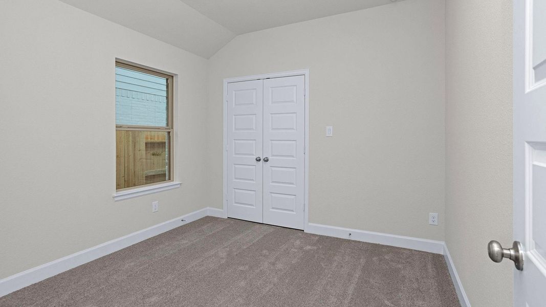 Spacious, unfurnished interior of a new home in Woodhavyn 40', Magnolia (Image 8). Spacious, unfurnished interior of a new home in Woodhavyn 40', Magnolia (Image 8).