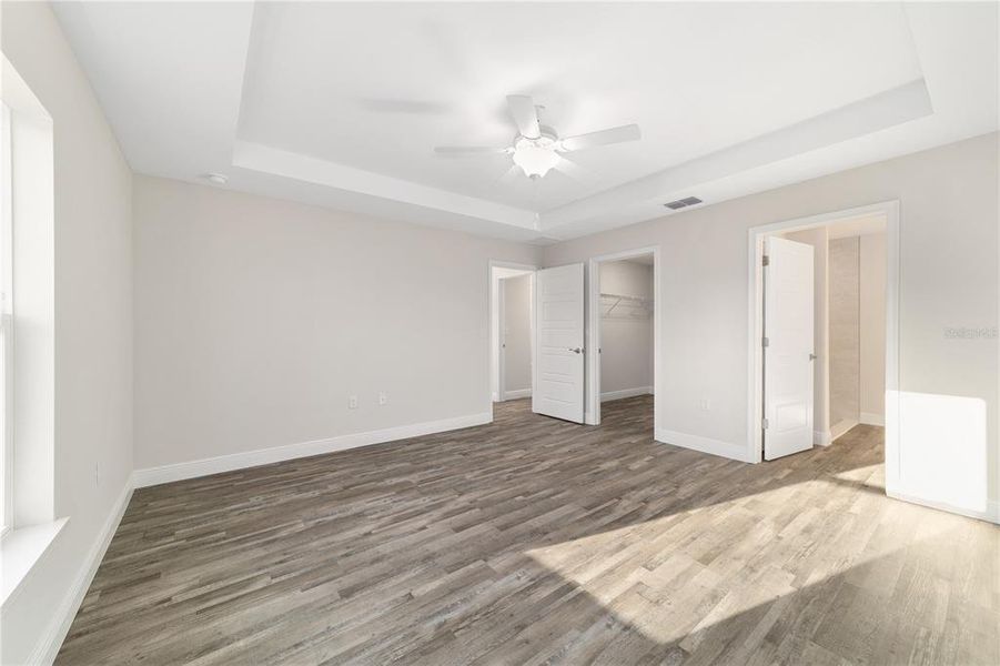 Spacious, unfurnished interior of a new home in , Ocala (Image 24).