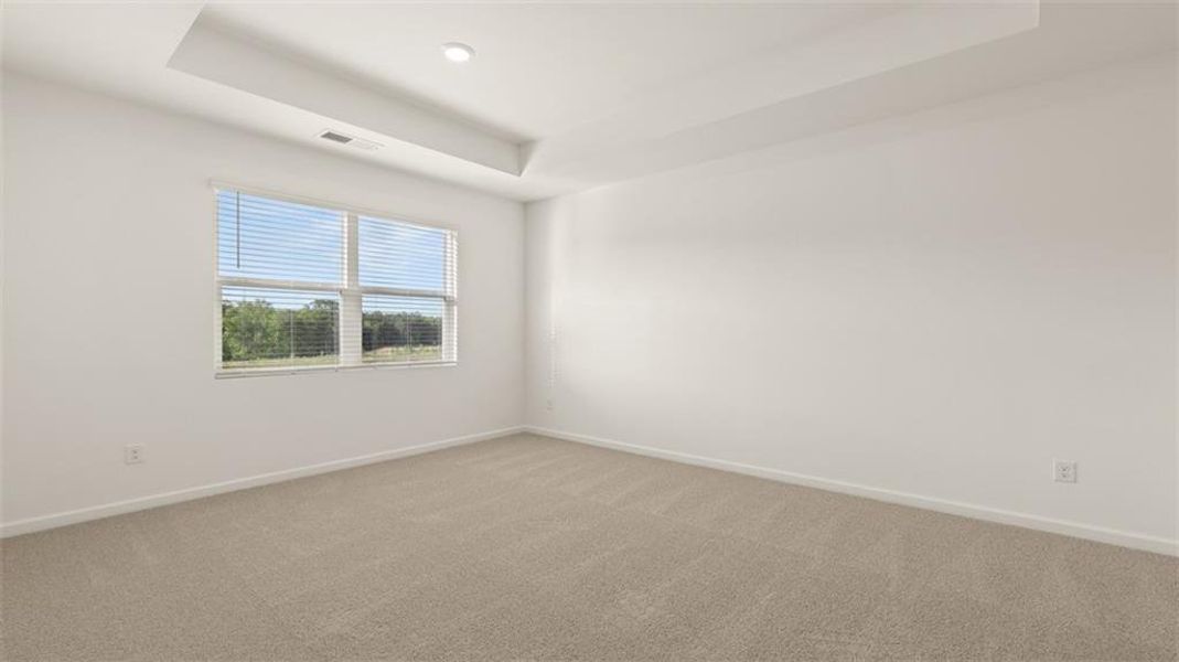 Spacious, unfurnished interior of a new home in Poplar Preserve, Newnan (Image 22).