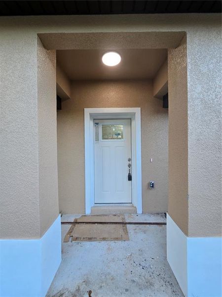 Exterior details and patio area of a home in , Ocala (Image 16). Exterior details and patio area of a home in , Ocala (Image 16).