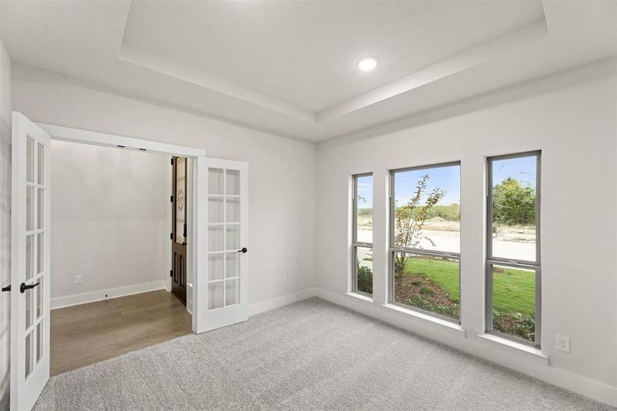 Spacious, unfurnished interior of a new home in Solterra, Mesquite (Image 24).