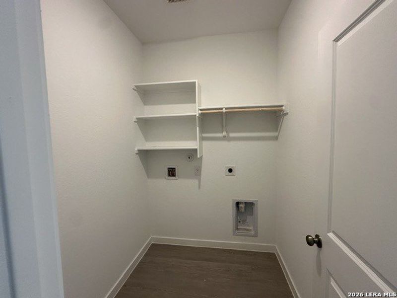 Spacious, unfurnished interior of a new home in Juniper Ranch, Spring Branch (Image 10). Spacious, unfurnished interior of a new home in Juniper Ranch, Spring Branch (Image 10).