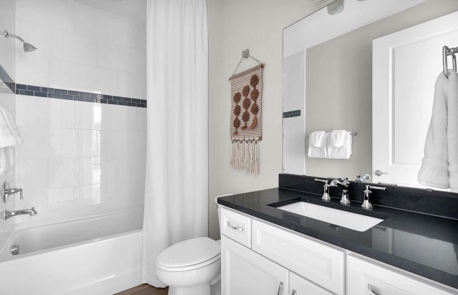 Representative furnished interior of a home built from the Stardom by Del Webb in Del Webb Saint Johns, St. Johns (Image 18).