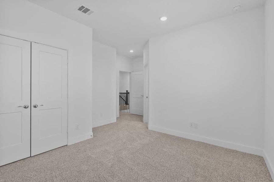 Spacious, unfurnished interior of a new home in Attwater 65's, Waller (Image 18).