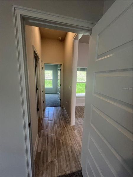 Spacious, unfurnished interior of a new home in Abbey Glen, Dade City (Image 14).