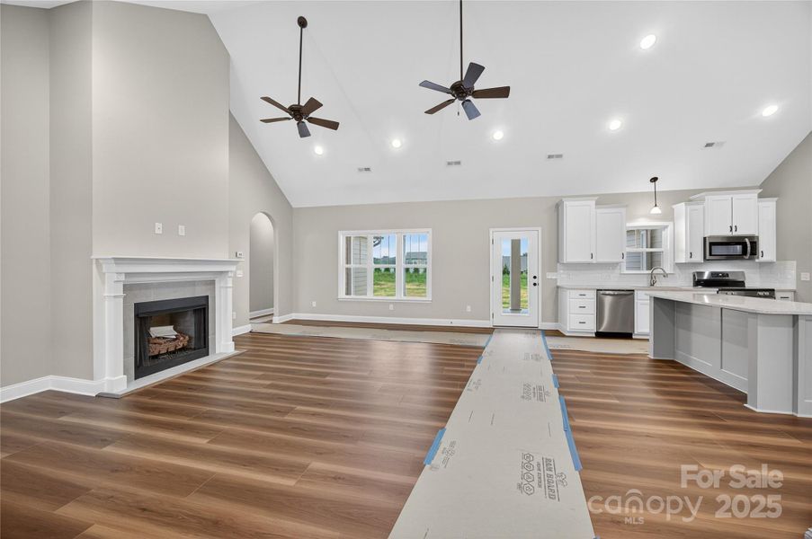 Image 29 of a home in .