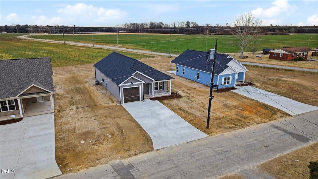 10-606 S Vance St-10