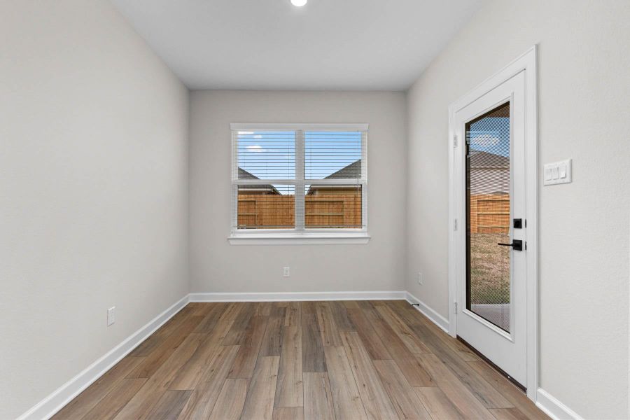 Spacious, unfurnished interior of a new home in Emberly, Beasley (Image 11).