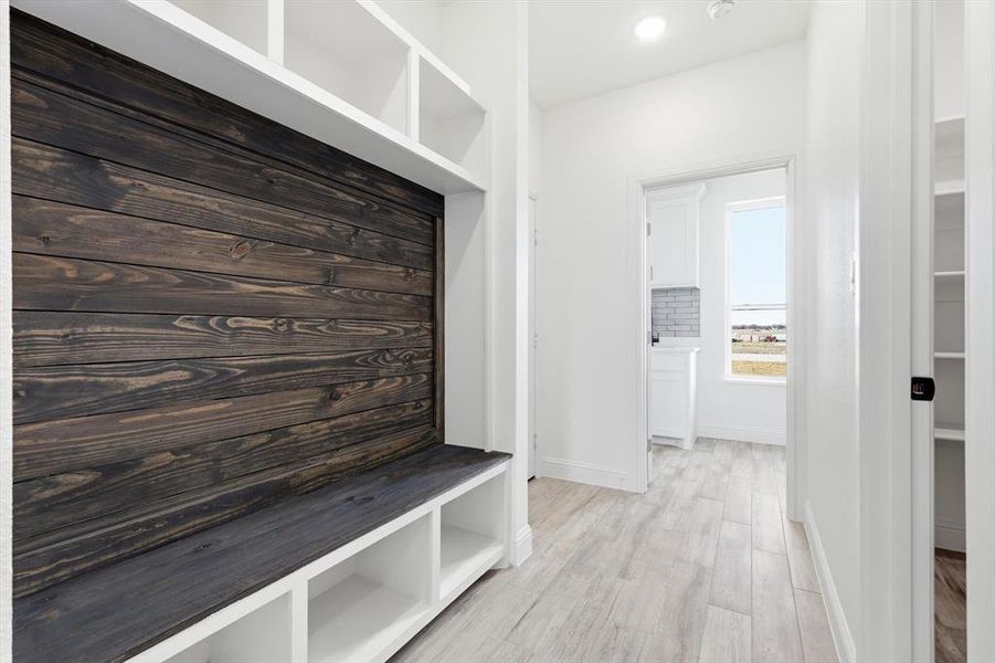 Spacious, unfurnished interior of a new home in , Sanger (Image 31). Spacious, unfurnished interior of a new home in , Sanger (Image 31).