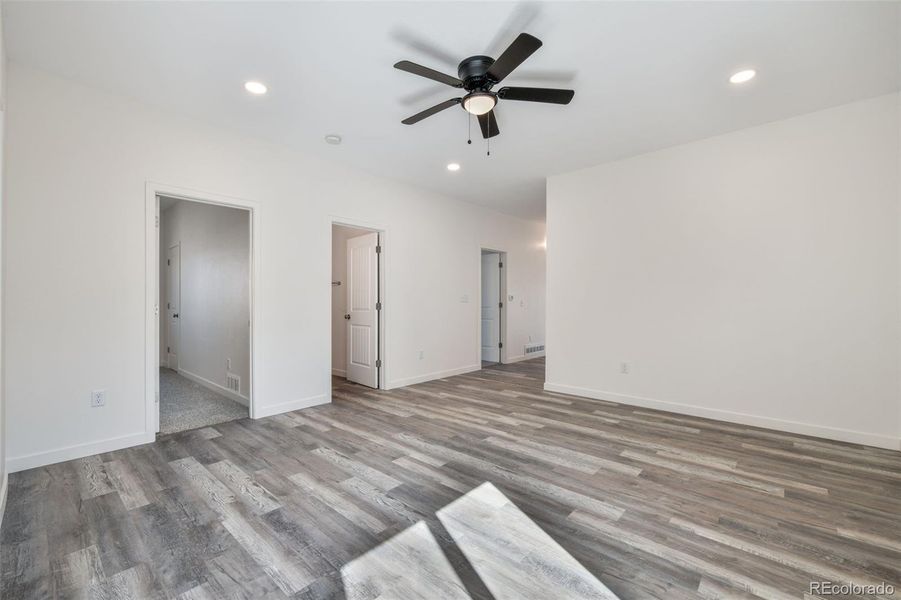 Spacious, unfurnished interior of a new home in , Colorado Springs (Image 28).