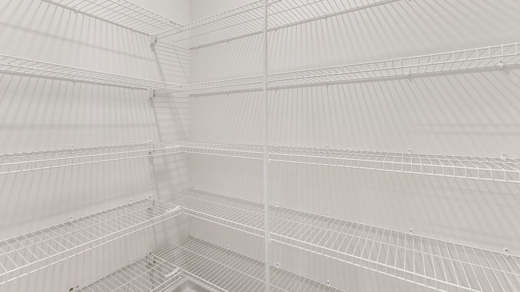 Spacious, unfurnished interior of a new home in Quail Haven, Winston-Salem (Image 16).