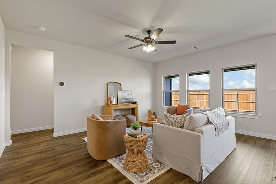 Representative furnished interior of a home built from the Essex by Cheldan Homes in Stoneview, Glen Rose (Image 15).