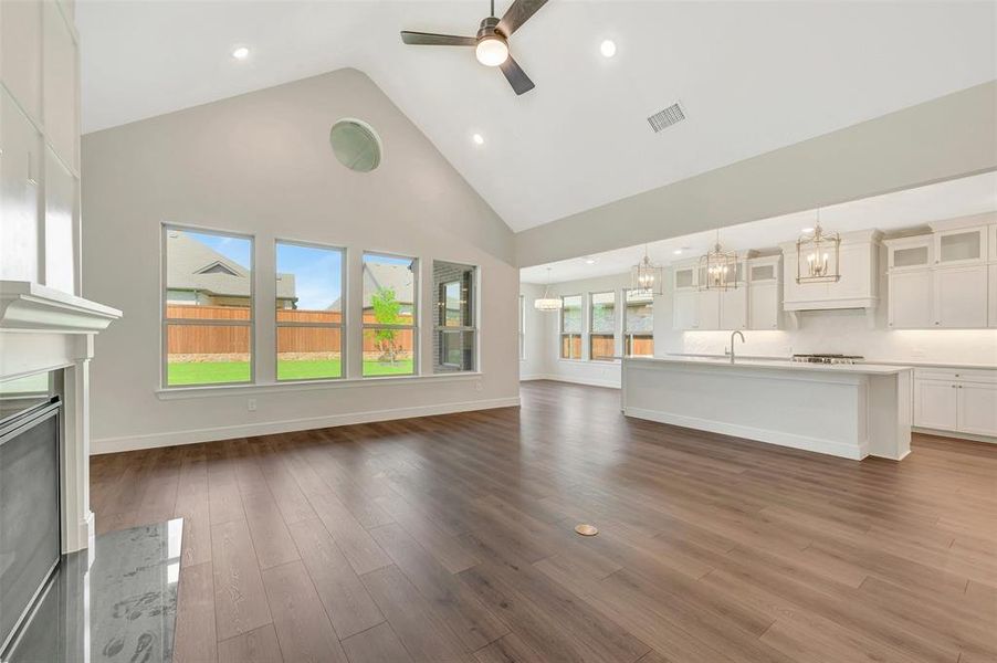 Spacious, unfurnished interior of a new home in Wellington, Haslet (Image 28). Spacious, unfurnished interior of a new home in Wellington, Haslet (Image 28).