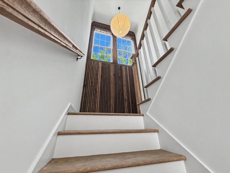 Image 63 of a home in .