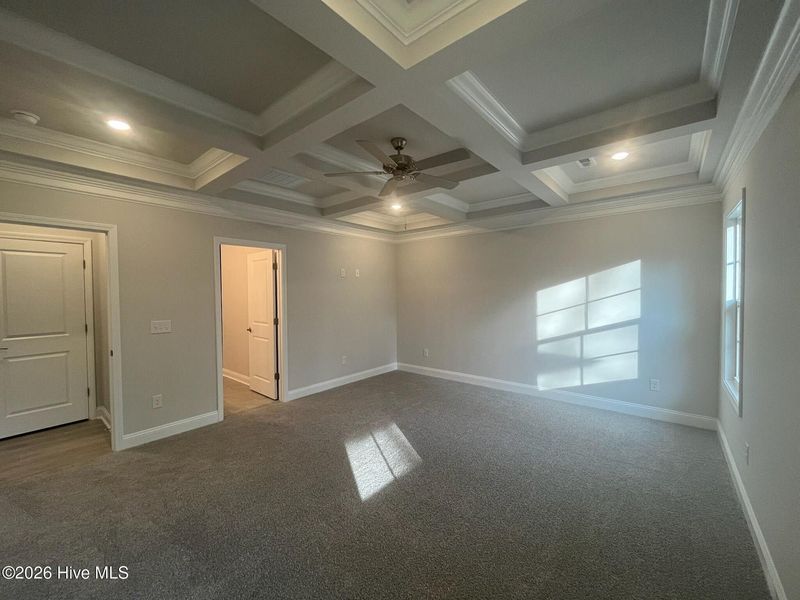 Spacious, unfurnished interior of a new home in Palmetto Creek, Bolivia (Image 18).