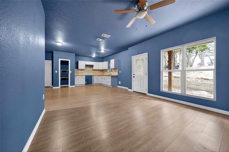 Spacious, unfurnished interior of a new home in , Murchison (Image 35).