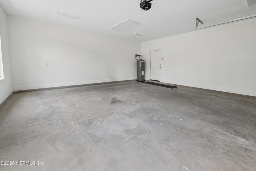 Spacious, unfurnished interior of a new home in , Starke (Image 53).