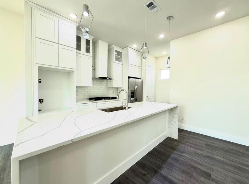 Furnished interior view inside a new home in , Houston (Image 4). Furnished interior view inside a new home in , Houston (Image 4).