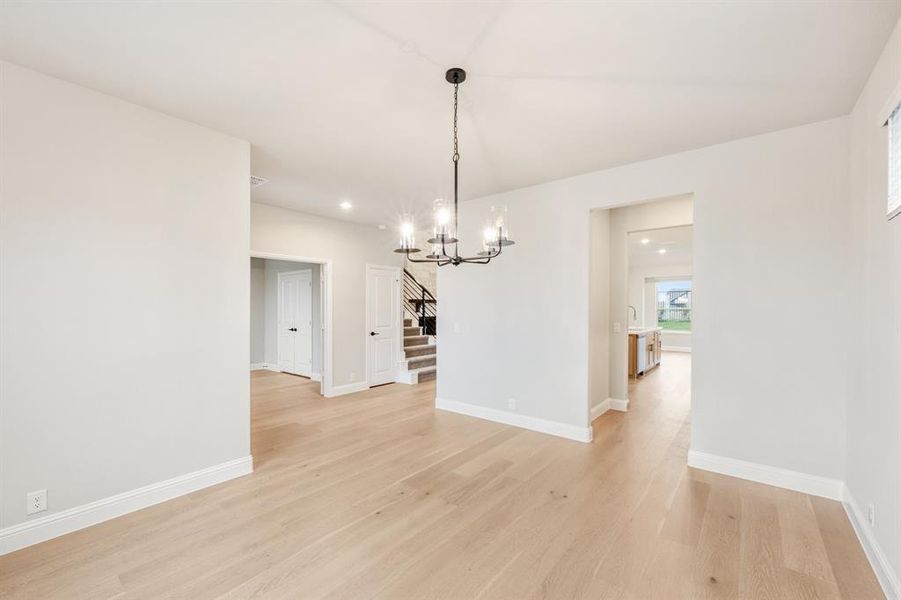 Spacious, unfurnished interior of a new home in Villages of Walnut Grove, Midlothian (Image 32).