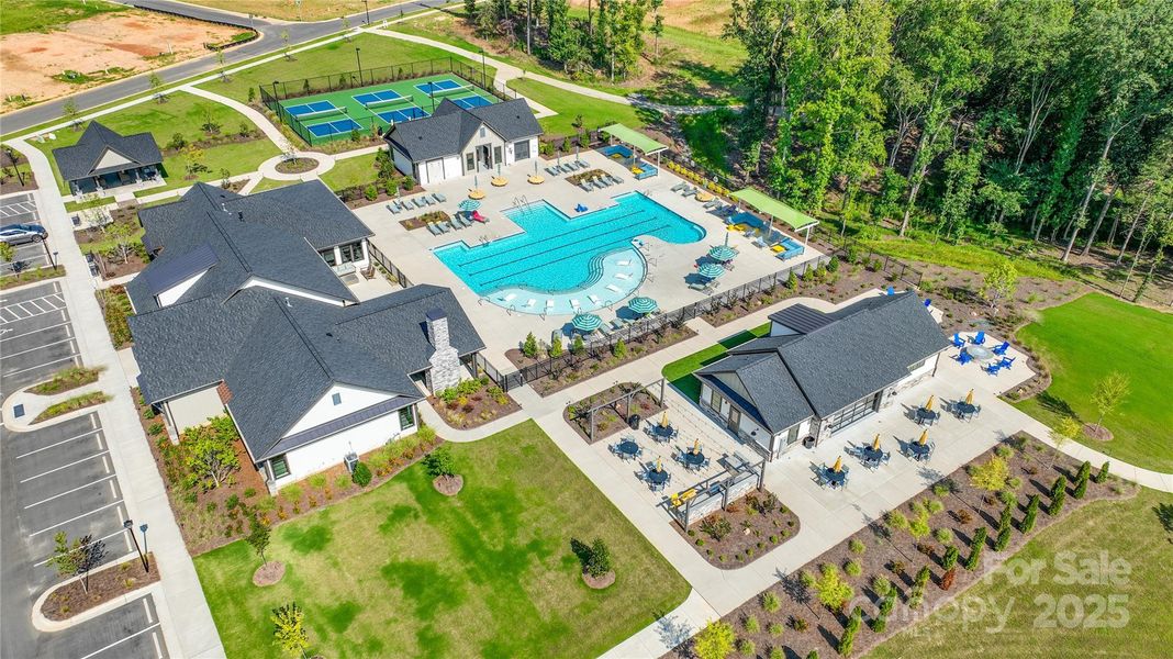 Image 28 of a home in .