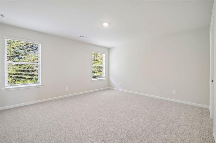 Spacious, unfurnished interior of a new home in Artisan Walk, Fairburn (Image 33).