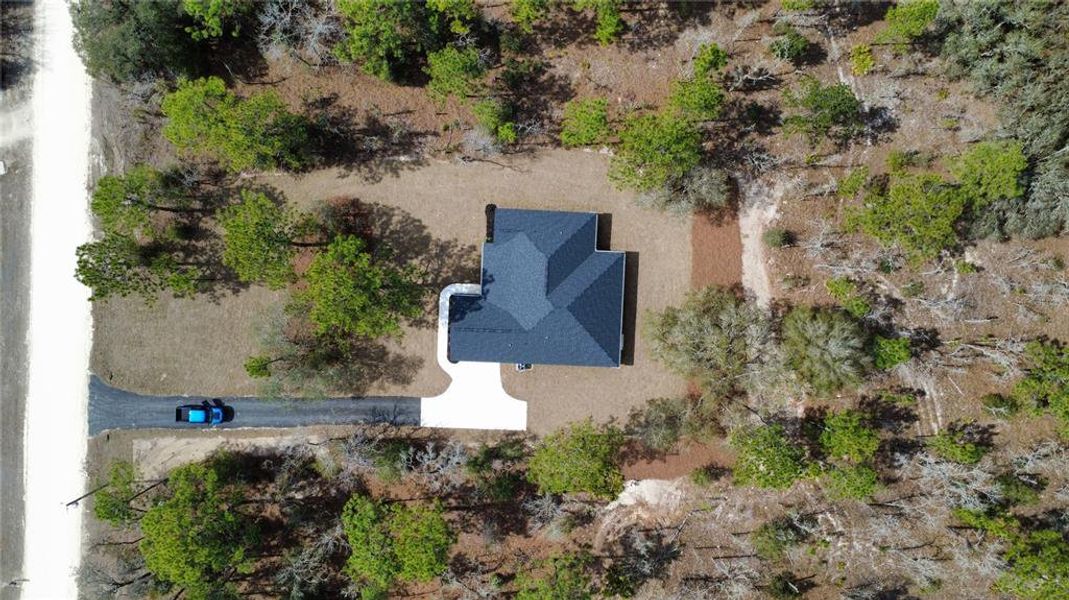 Image 33 of a home in .