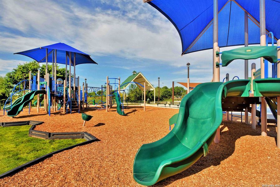 Community amenities in Luckey Ranch, San Antonio (Image 31).