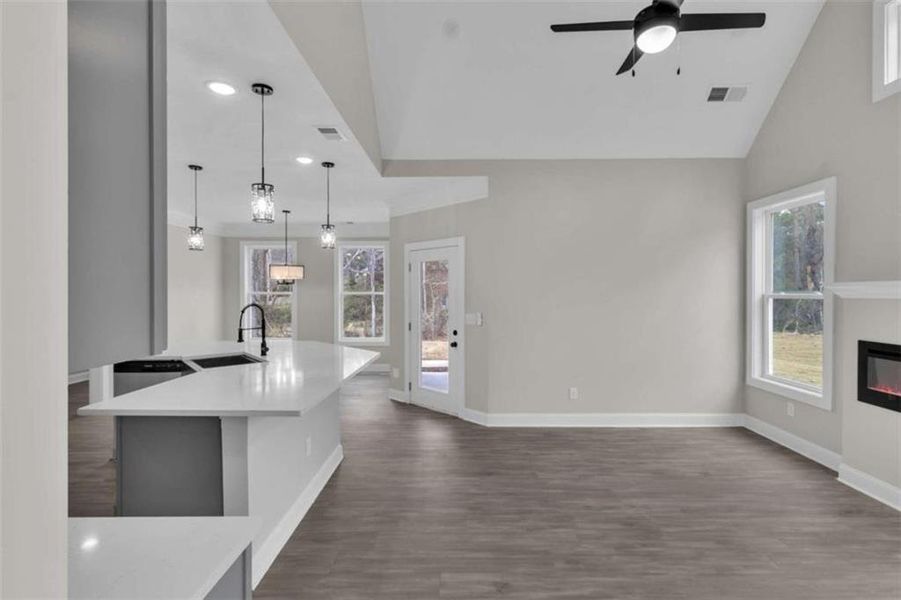 Image 80 of a home in .