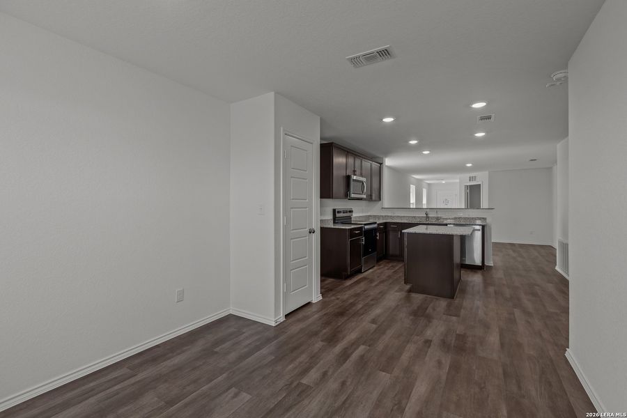 Image 32 of a home in The Overlook at Creekside.