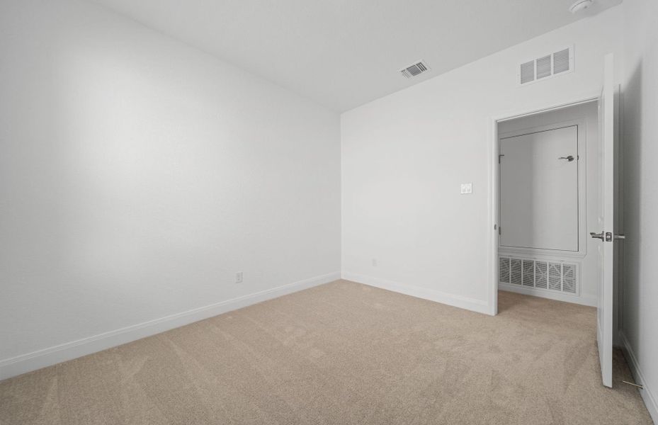 Spacious, unfurnished interior of a new home in Patterson Ranch, Georgetown (Image 33). Spacious, unfurnished interior of a new home in Patterson Ranch, Georgetown (Image 33).